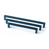Cabinet handle